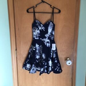 New womems b‎ darling Dress 1/2